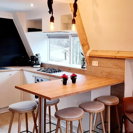 Chalet Stylish Haven Near Durbuy