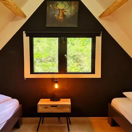 Chalet Stylish Haven Near Durbuy *