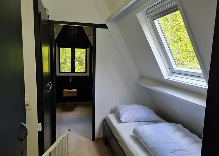 Chalet Stylish Haven Near Durbuy *