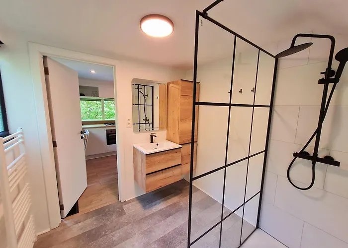 Chalet Stylish Haven Near Durbuy